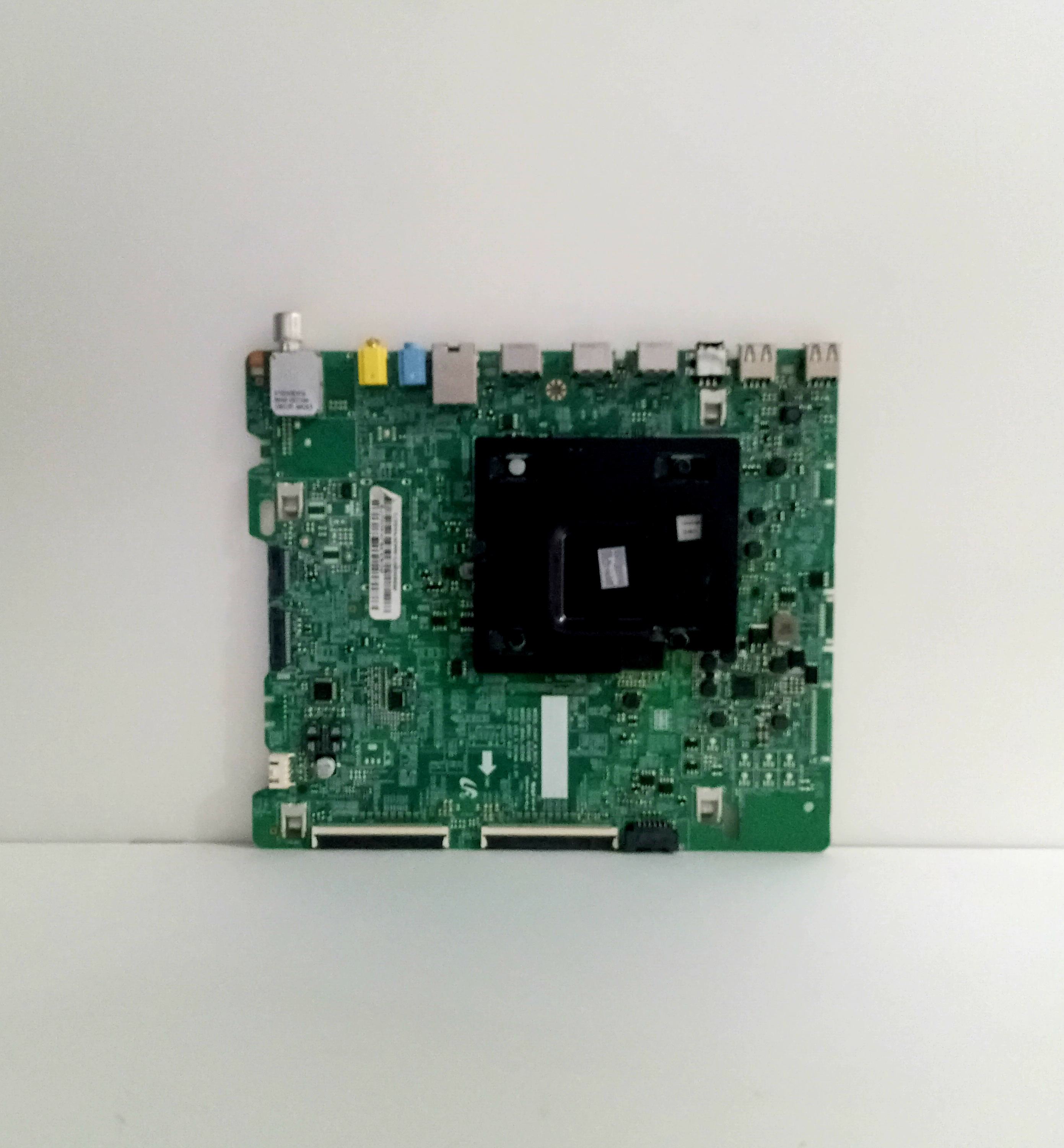 سیتی برد-برد مین تلویزیون سامسونگ UA55NU7950K
